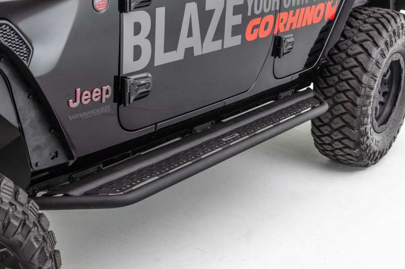 18-C WRANGLER JLU DOMINATOR D6 TEXTURE