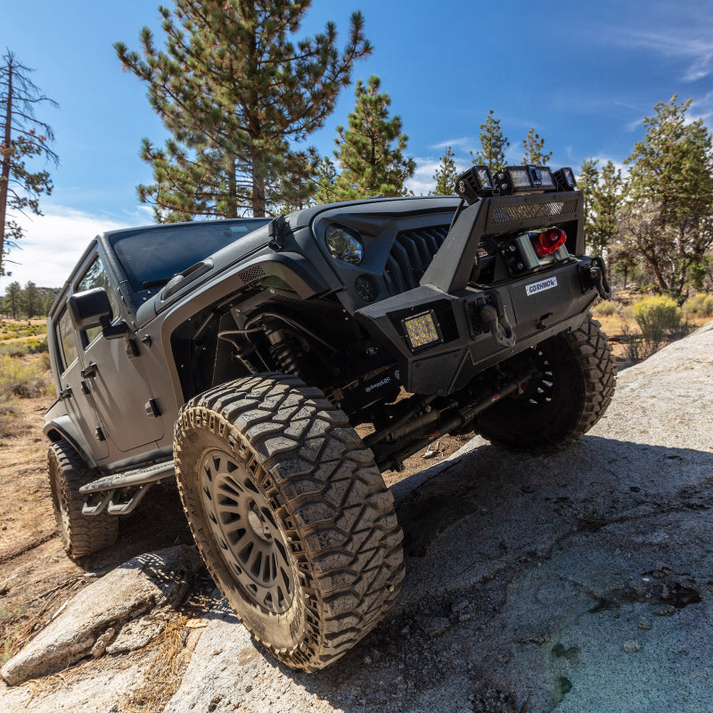 07-C TRAILLINE FRONT STUBBY BUMPER BLACK POWDERCOAT FINISH