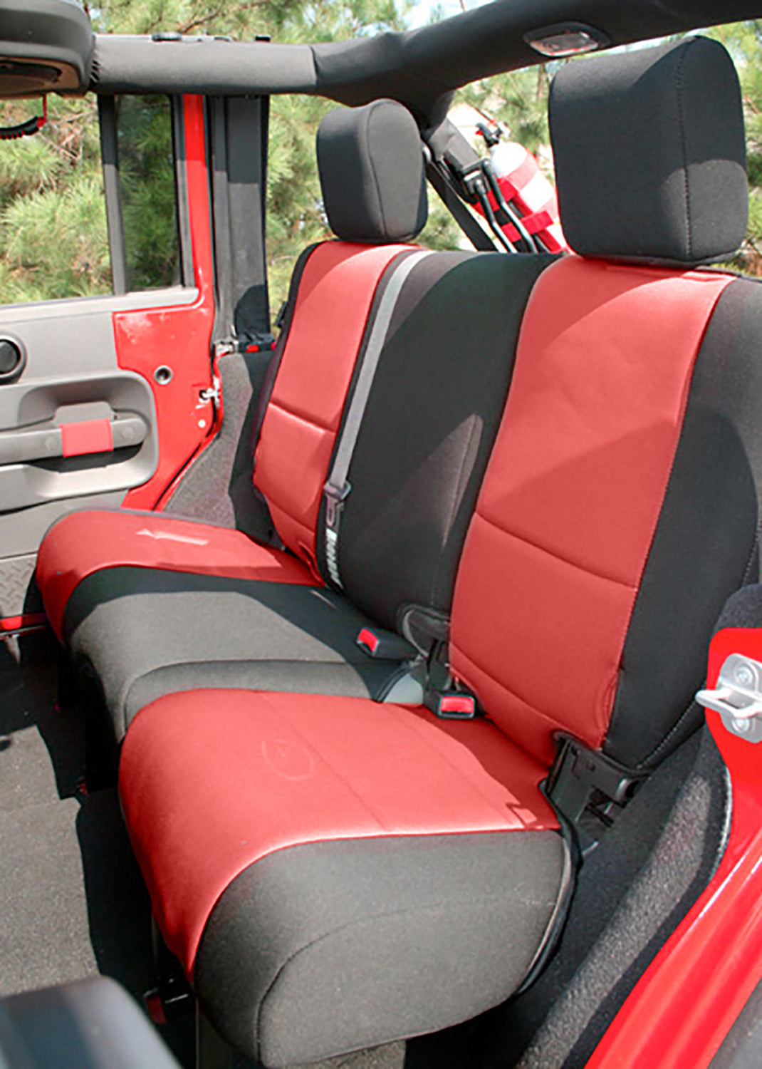 SEAT COVER KIT, BLACK/RED; 11-18 JEEP WRANGLER UNLIMITED JKU, 4 DOOR